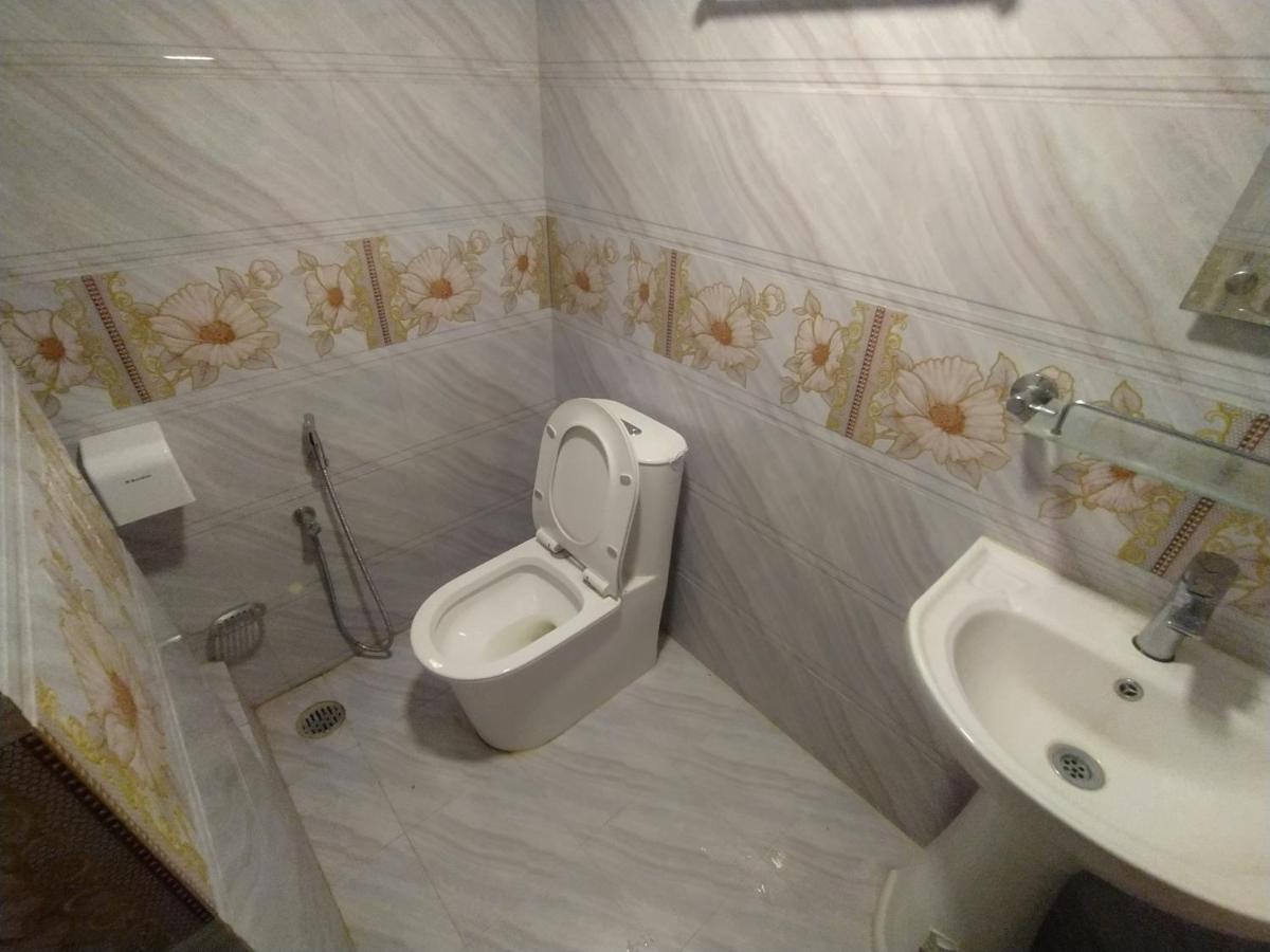 Rose Garden Guest House Khulna Bagian luar foto