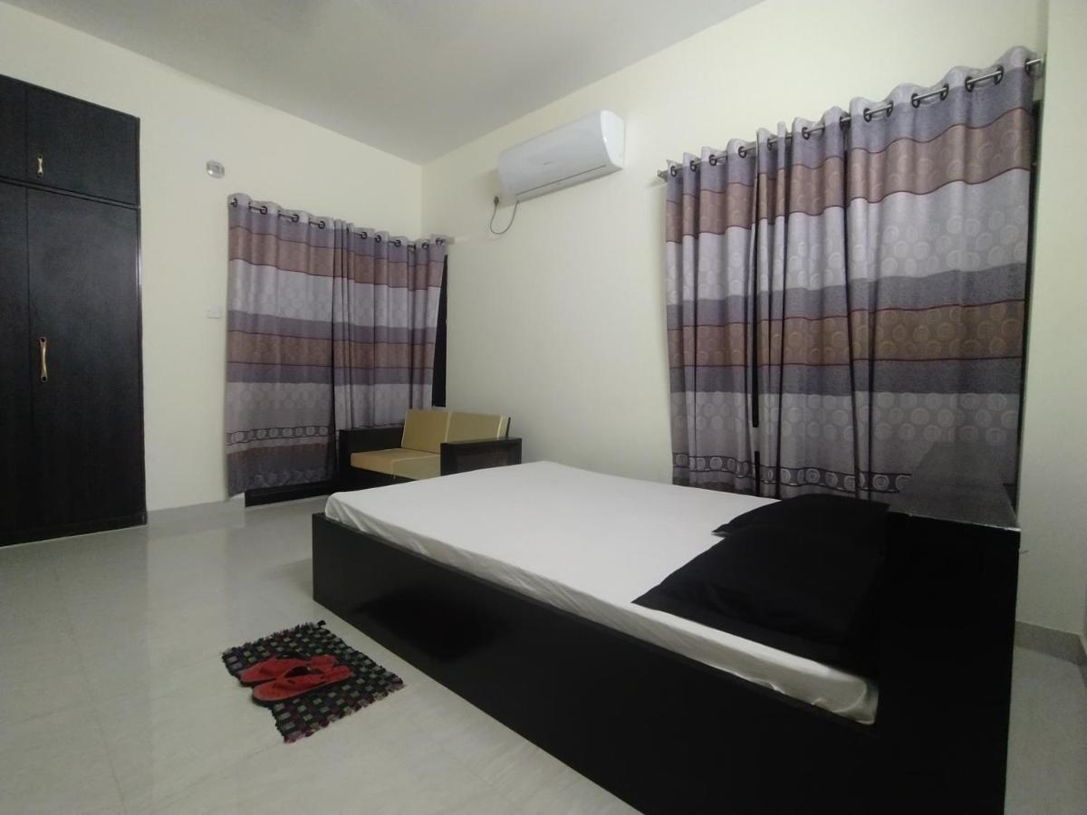 Rose Garden Guest House Khulna Bagian luar foto