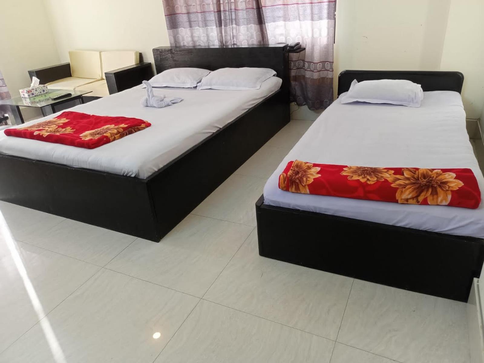 Rose Garden Guest House Khulna Bagian luar foto